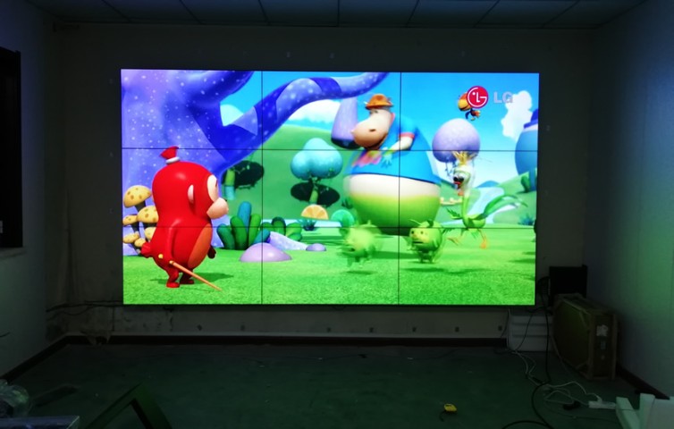 愛普樂液晶拼接屏助力陽曲縣公務(wù)用車信息化平臺(tái)建設(shè)