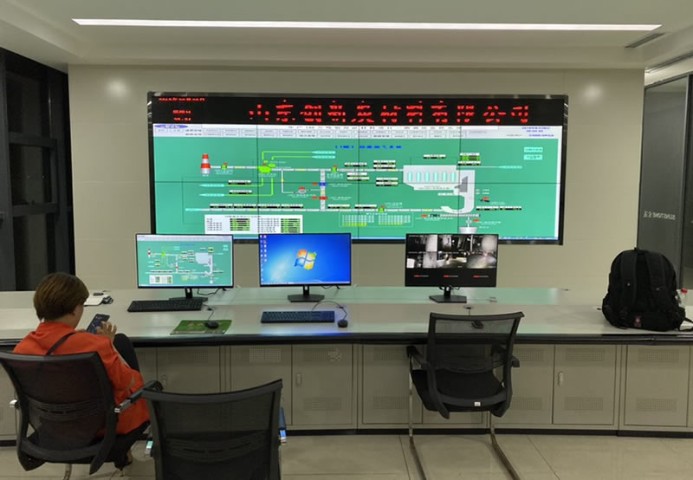 愛(ài)普樂(lè)55寸液晶拼接屏進(jìn)駐濰坊市中國(guó)聯(lián)通某網(wǎng)點(diǎn)