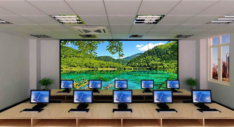 2019年，服務(wù)理念對液晶拼接屏廠家有哪些影響？