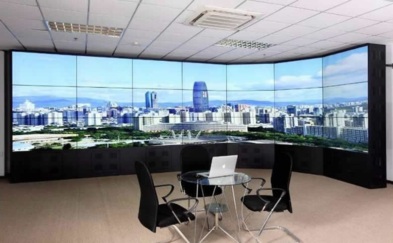 無縫拼接屏有助提高酒店品級與形象