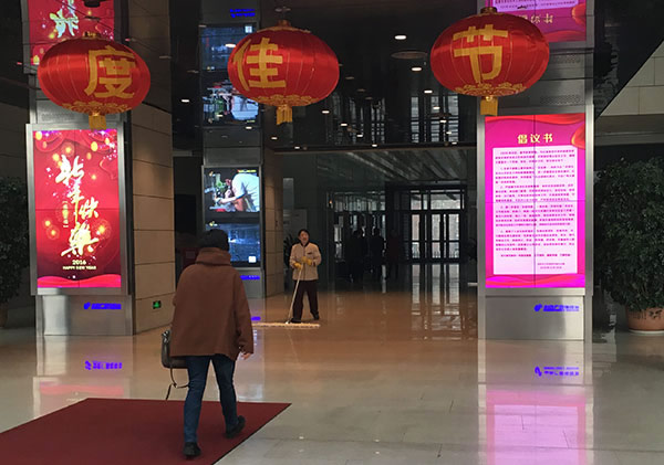 無縫拼接屏在商業(yè)領(lǐng)域中可以促進營銷