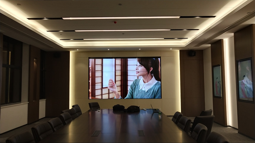 55寸液晶拼接屏進駐深圳高新園某科技企業(yè)