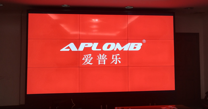 七月火熱來襲：深圳液晶拼接屏廠家現(xiàn)貨熱賣