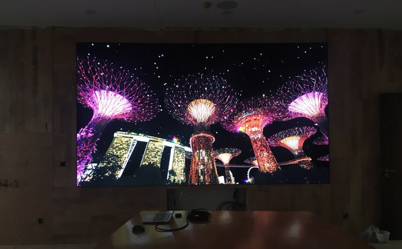 無縫拼接屏出現(xiàn)壞屏維修好還是直接更換好？