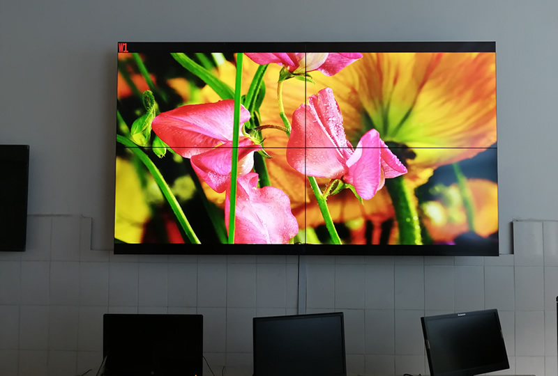 愛普樂(lè)液晶拼接屏助力長(zhǎng)清樂(lè)天中學(xué)安防監(jiān)控