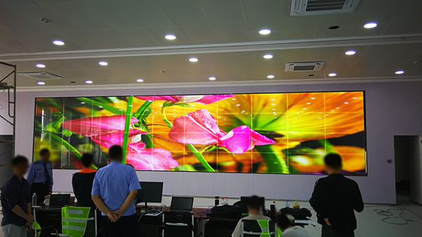 愛(ài)普樂(lè)0mm無(wú)縫拼接屏進(jìn)駐江西溫圳監(jiān)獄指揮中心