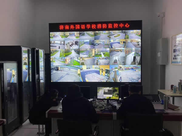 安防監(jiān)控行業(yè)，液晶監(jiān)視器和液晶拼接屏哪種經(jīng)濟(jì)劃算？