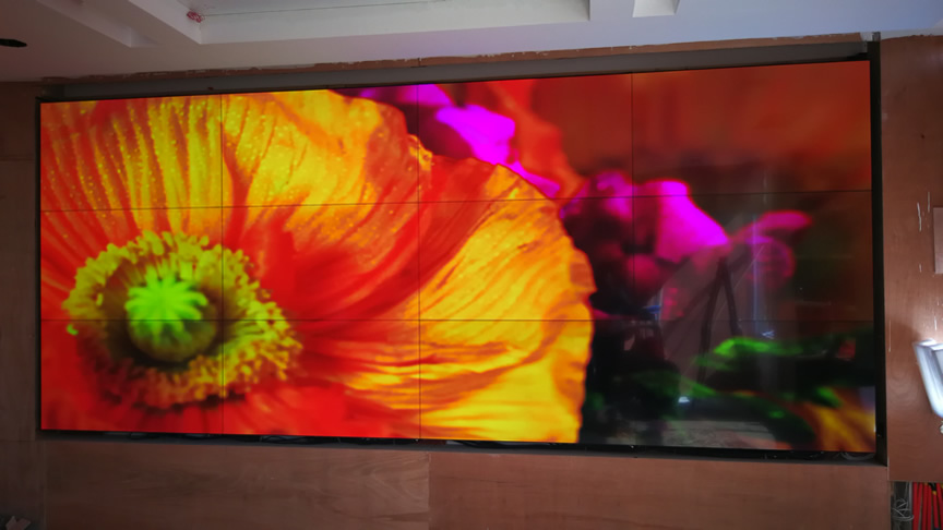 做好質(zhì)量與服務(wù)是液晶拼接屏廠家的可持續(xù)發(fā)展戰(zhàn)略